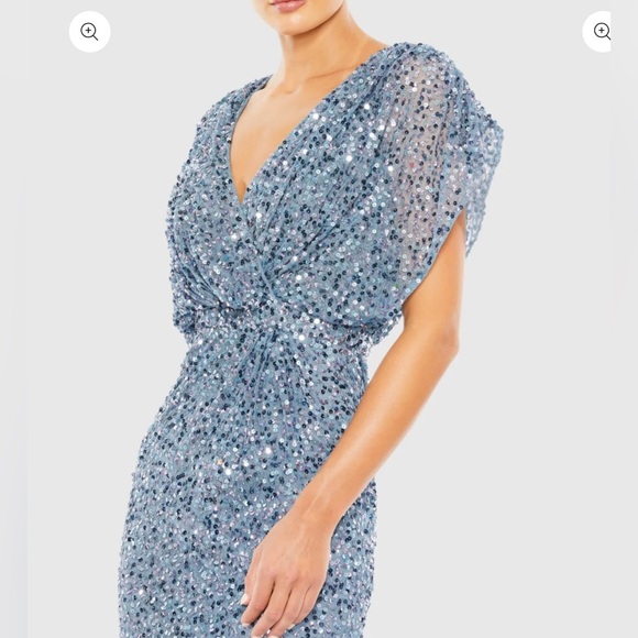 MAC DUGGAL
Blue Draped Sleeve V Neck Gown size 18 NWT - Picture 3 of 9